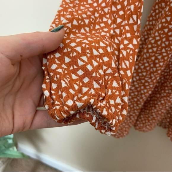 Orange Triangle Print Long Sleeve Square Back Mini Dress - Picture 4 of 7